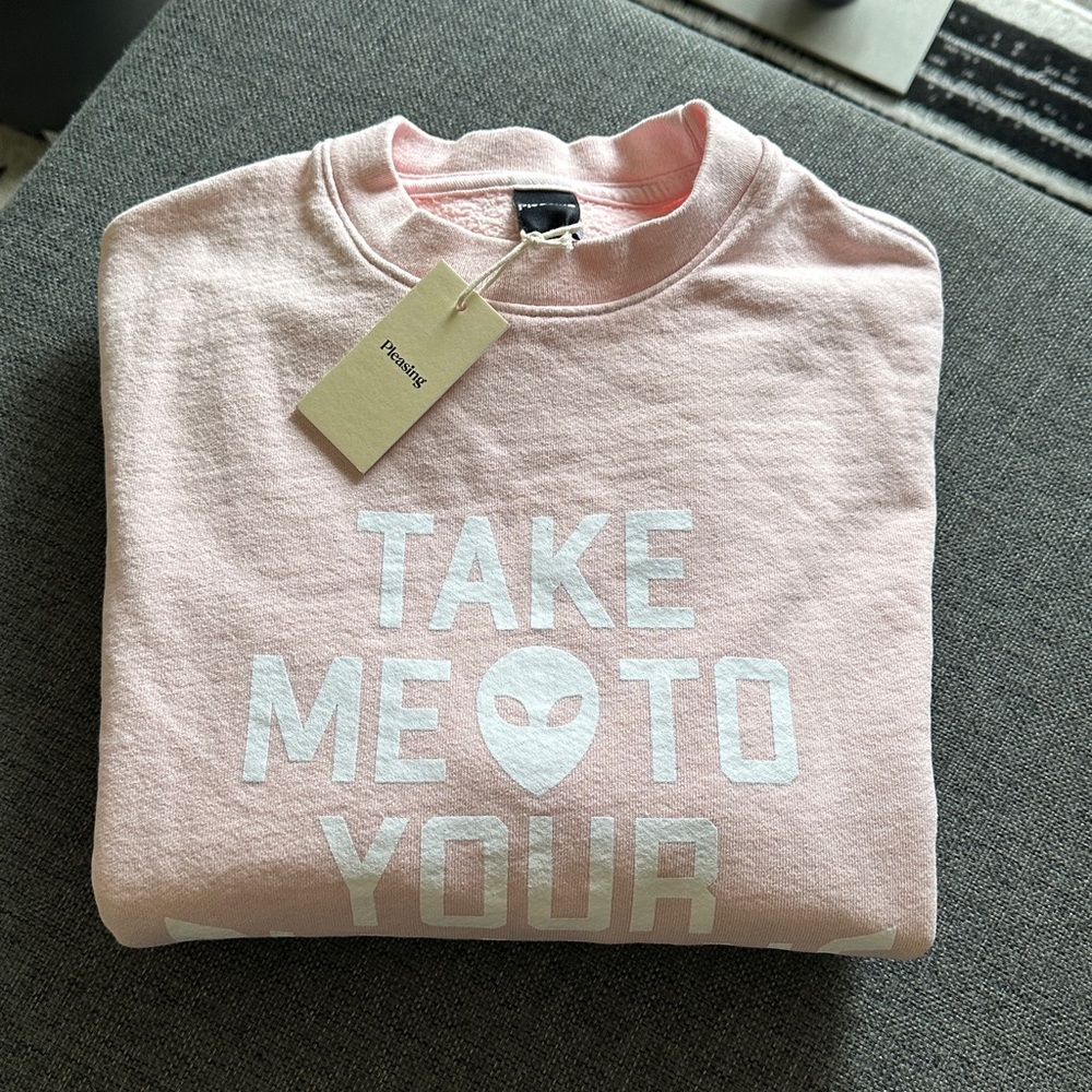 NWT Pleasing The Take Me To Your Pleasing Crewneck in Pink - Picture 11 of 11